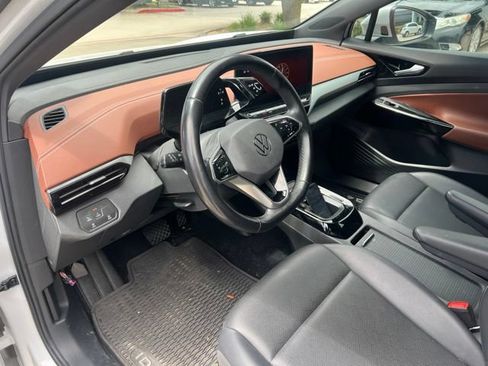 Used 2021 Volkswagen ID.4 Pro S RWD image 10