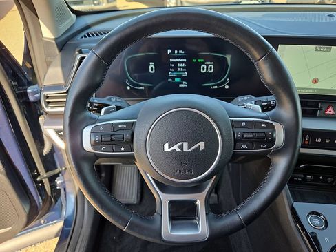 Used 2023 Kia Sportage EX AWD/4WD image 21