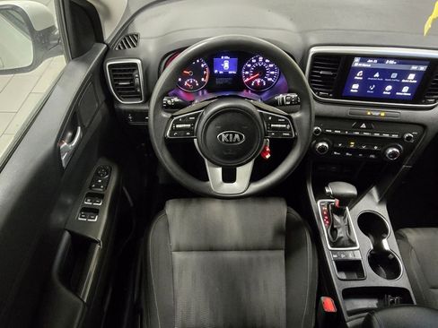 Used 2020 Kia Sportage LX image 22