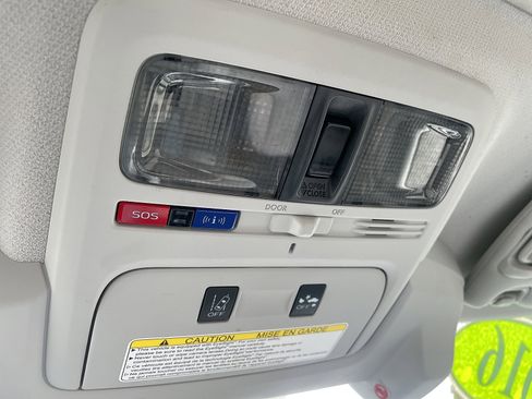 Used 2016 Subaru Forester 2.5i Premium image 54