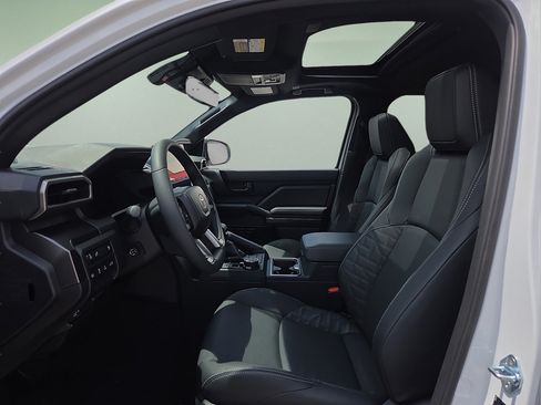 New 2026 Toyota 4Runner TRD Off-Road Premium AWD/4WD image 20