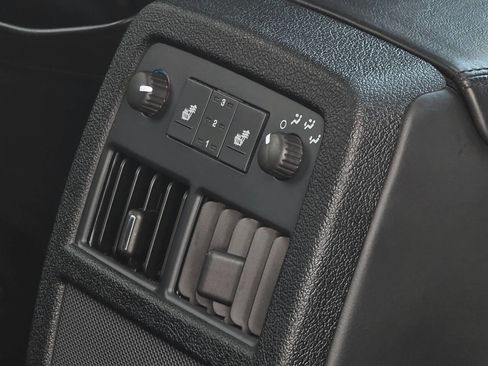 Used 2009 Cadillac STS V image 24