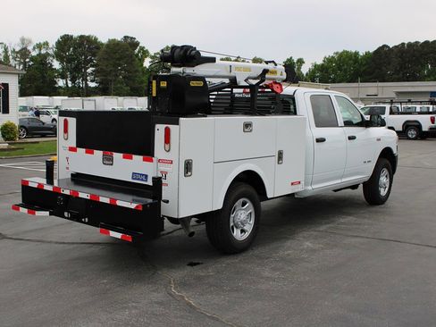 Used 2022 RAM 2500 Tradesman AWD/4WD image 5