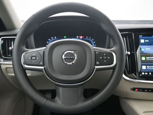 Used 2024 Volvo S60 B5 Core w/ Climate Package image 24