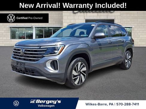 Used 2025 Volkswagen Atlas SE AWD/4WD image 1