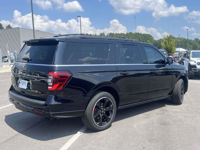 Used 2023 Ford Expedition Max Limited AWD/4WD image 3