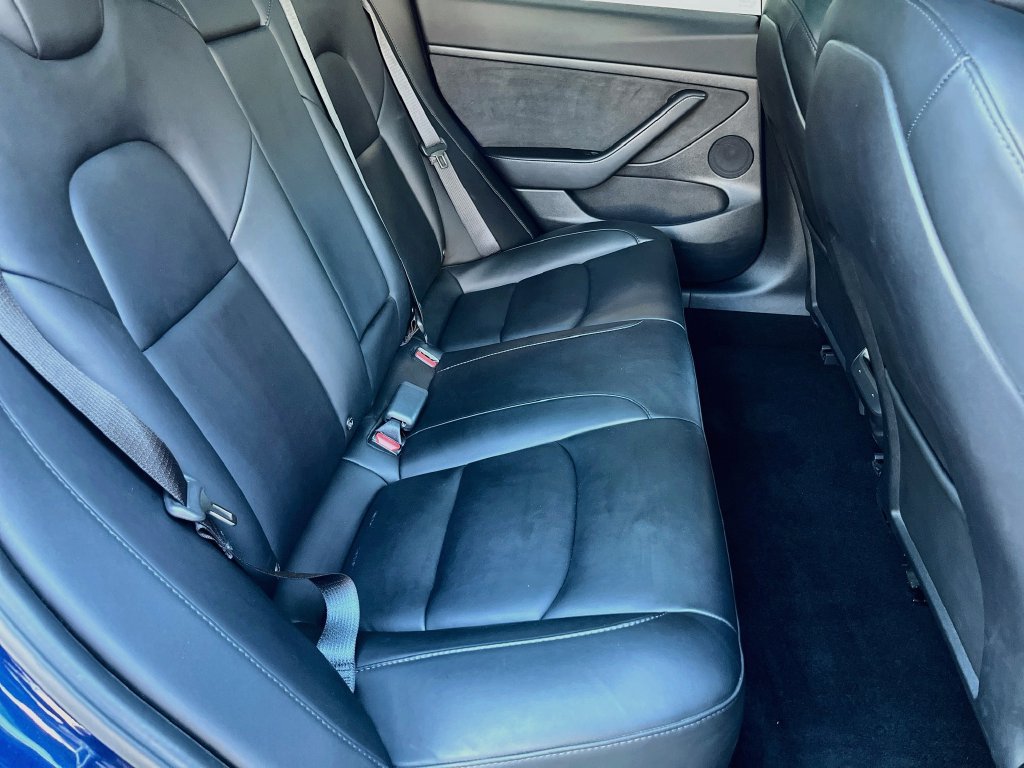 Used 2023 Tesla Model 3 Standard Range RWD image 27