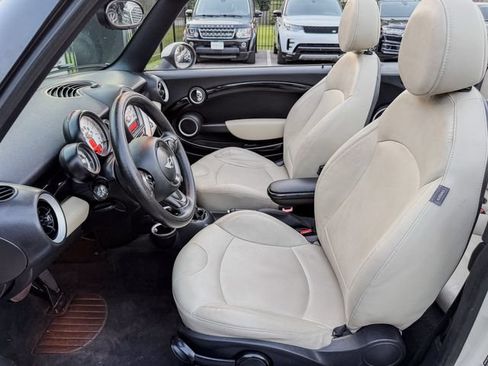 Used 2014 MINI Cooper Convertible FWD image 17
