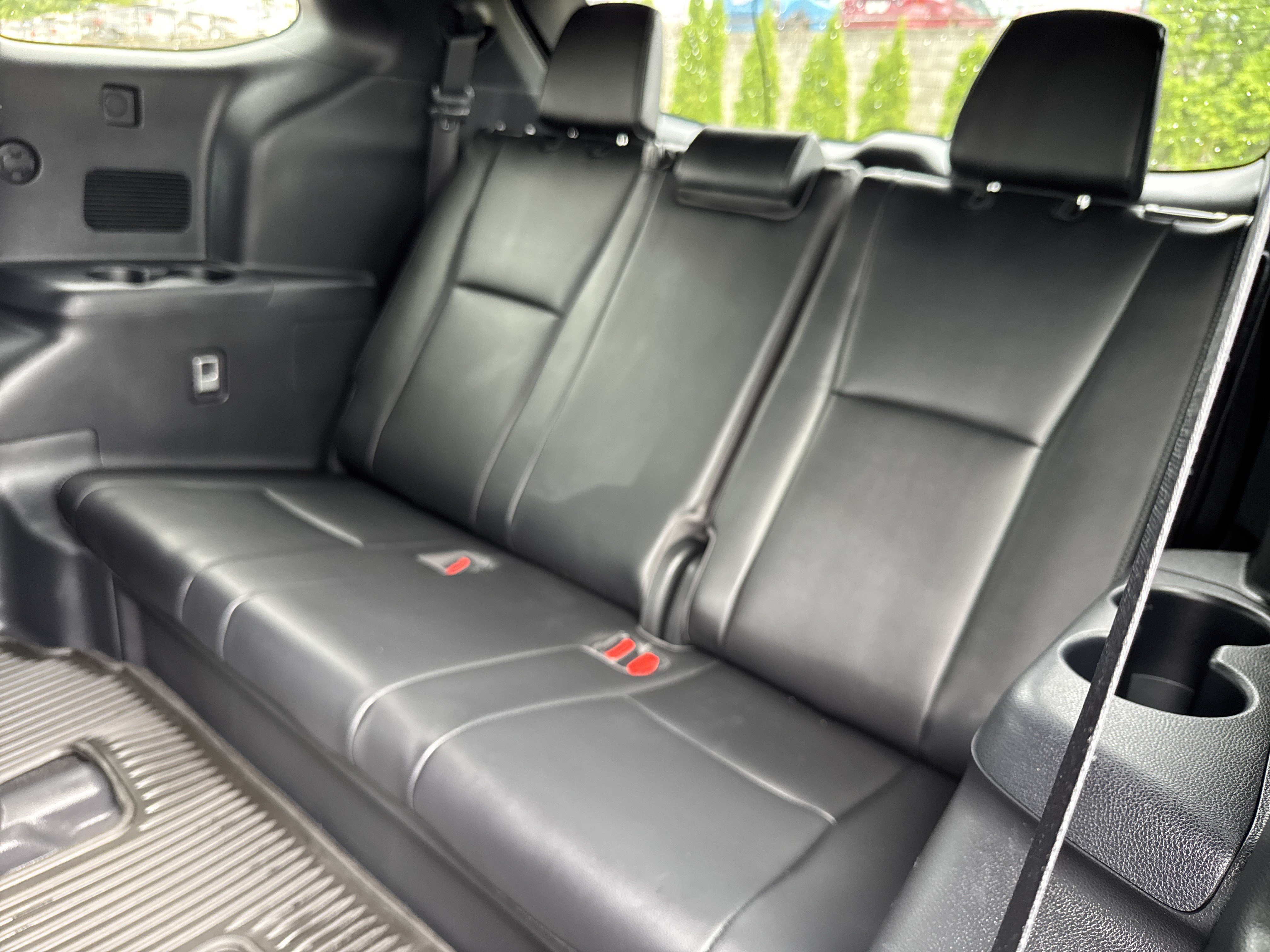 Used 2023 Toyota Highlander XSE AWD/4WD image 28