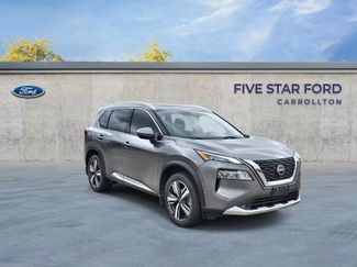 Used 2022 Nissan Rogue Platinum w/ Head-Up Display Package video 1