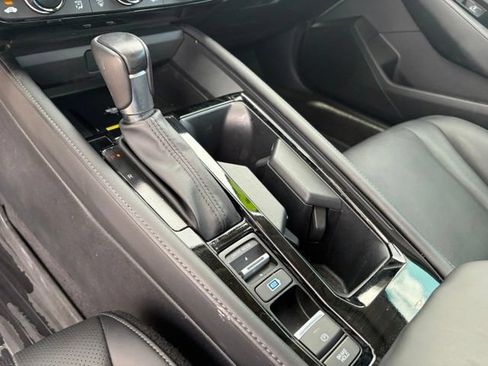 Used 2023 Honda Accord Touring image 31