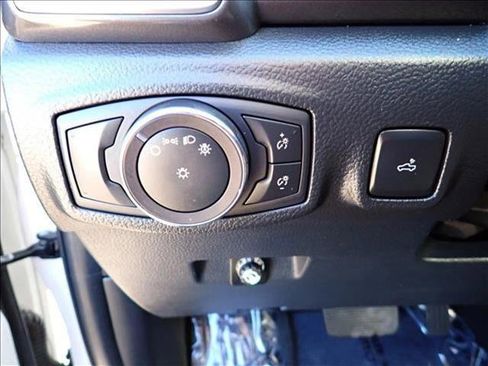 Used 2019 Ford Ranger Lariat w/ Equipment Group 501A Mid image 15