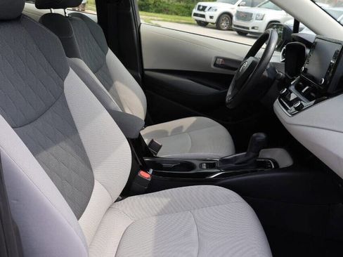 Used 2022 Toyota Corolla LE image 15