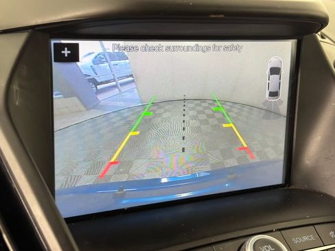 Used 2019 Ford Escape SEL FWD image 20