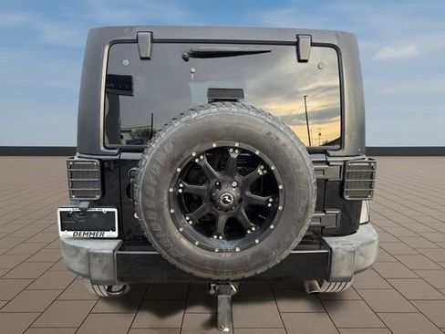 Used 2013 Jeep Wrangler Unlimited Sahara w/ Dual Top Group image 6