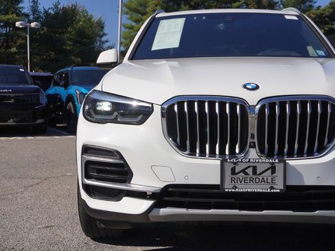 Used 2023 BMW X5 xDrive40i w/ Premium Package image 17