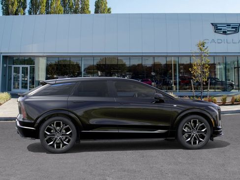 New 2026 Cadillac Optiq V image 5