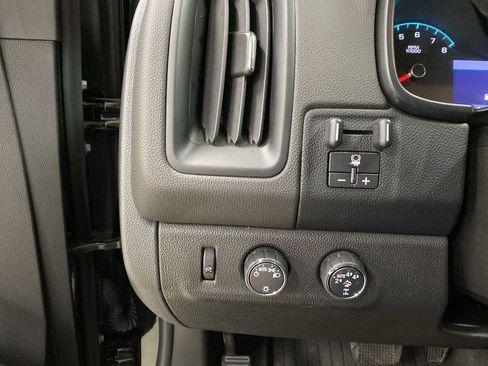 Used 2019 Chevrolet Colorado ZR2 AWD/4WD image 16