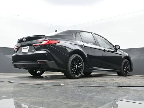 New 2026 Toyota Camry SE w/ Convenience Package image 25