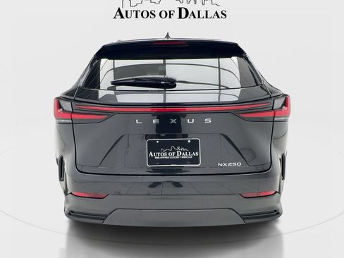 Used 2025 Lexus NX 250 FWD w/ Cold Area Package image 9