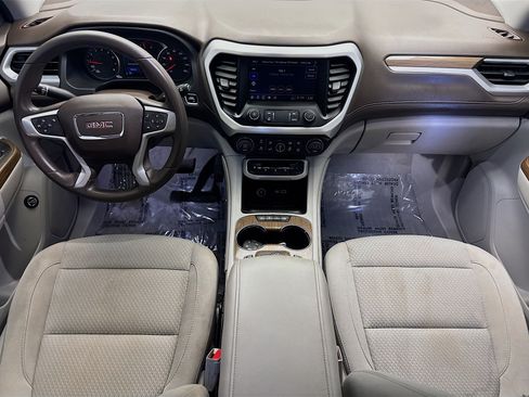 Used 2023 GMC Acadia SLE w/ Driver Convenience Package FWD image 14