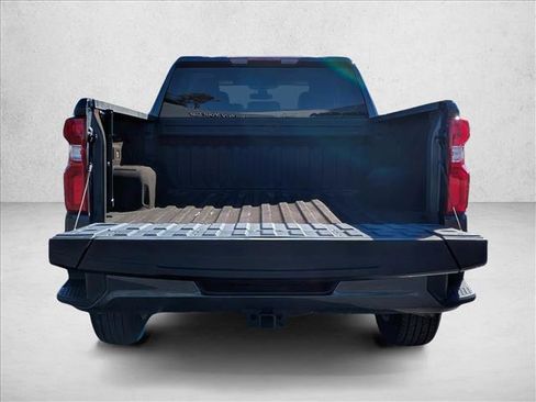 Used 2022 Chevrolet Silverado 1500 Custom w/ Safety Confidence Package image 8