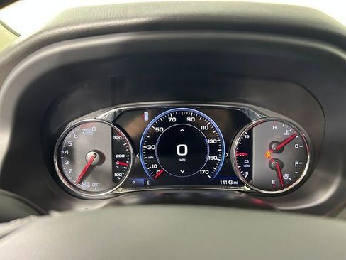 Used 2023 GMC Acadia Denali w/ Black Diamond Edition AWD/4WD image 18