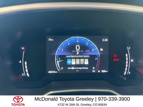 Used 2024 Toyota Corolla Cross XLE w/ Convenience Package AWD/4WD image 12