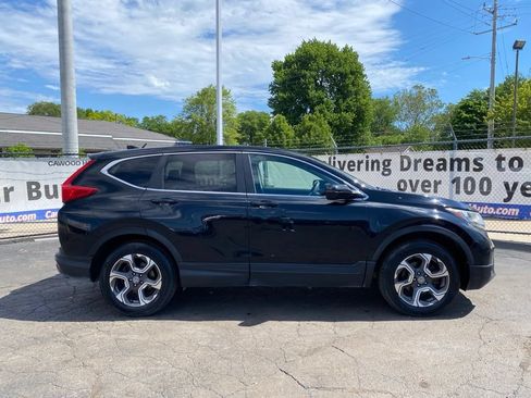 Used 2018 Honda CR-V EX image 2