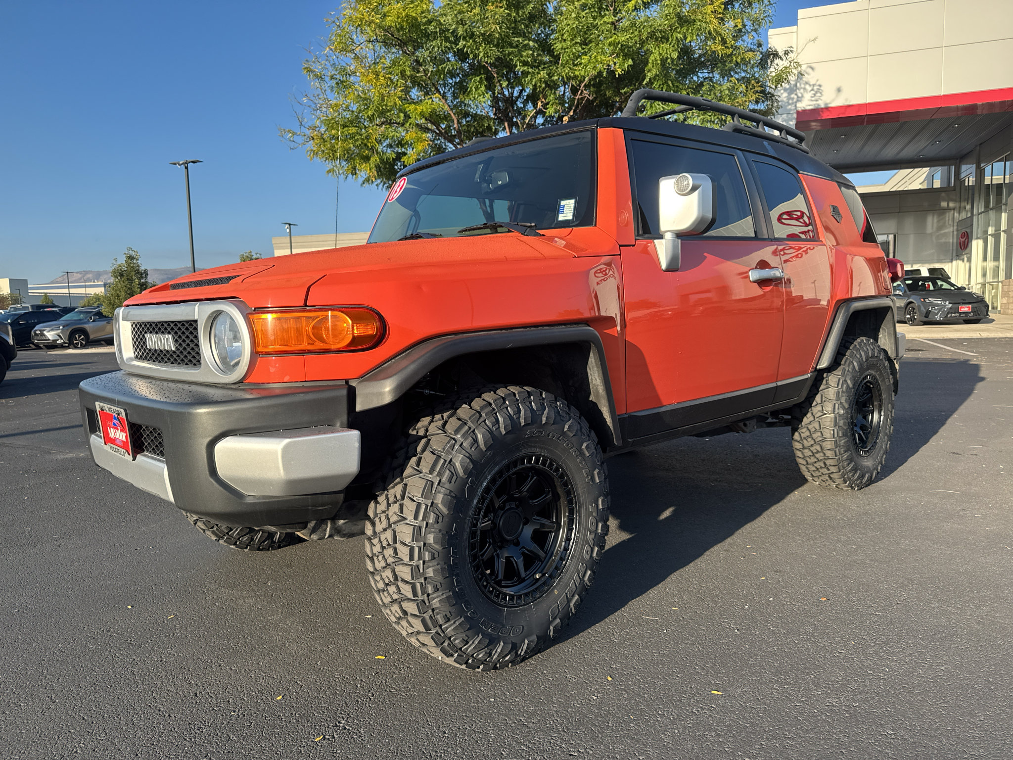 Used 2013 Toyota FJ Cruiser 4WD w/ Convenience Pkg image 5