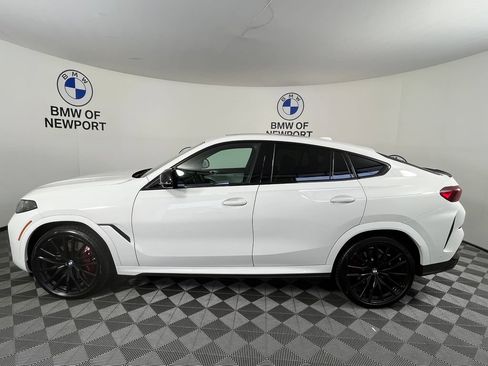 Used 2024 BMW X6 M60i AWD/4WD image 13