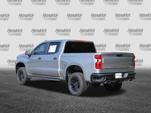 Used 2025 Chevrolet Silverado 1500 Custom Trail Boss AWD/4WD image 7