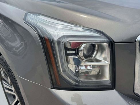 Used 2019 GMC Yukon Denali w/ Denali Ultimate Package AWD/4WD image 11