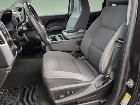 Used 2019 GMC Sierra 1500 SLE w/ SLE Value Package image 10