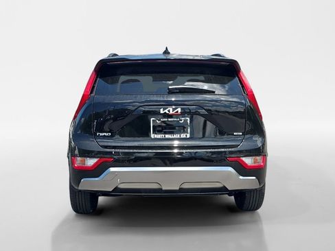 New 2025 Kia Niro SX image 4