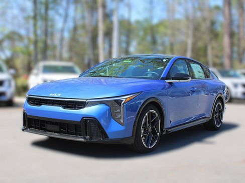 New 2026 Kia K4 GT-Line image 3