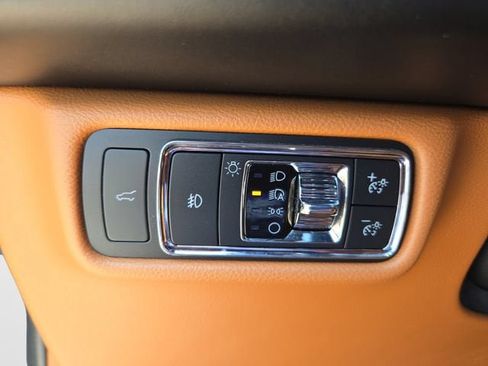 Used 2020 Lincoln Aviator Black Label w/ Dynamic Handling Package AWD/4WD image 22
