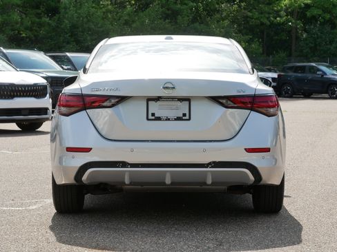 Certified 2023 Nissan Sentra SV FWD image 6