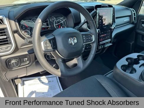 Certified 2025 RAM 2500 Big Horn AWD/4WD image 17