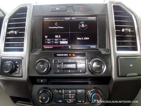 Used 2015 Ford F150 XLT w/ Equipment Group 301A Mid image 14