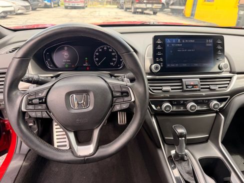 Used 2020 Honda Accord Sport image 19
