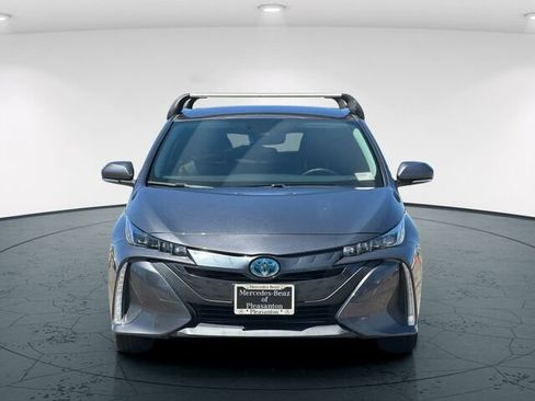 Used 2022 Toyota Prius Prime XLE FWD image 10