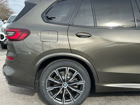 Used 2022 BMW X5 xDrive40i w/ M Sport Package image 19