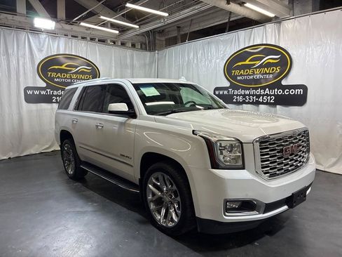 Used 2018 GMC Yukon Denali AWD/4WD image 1