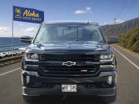 Used 2017 Chevrolet Silverado 1500 LTZ Z71 w/ LTZ Plus Package AWD/4WD image 7