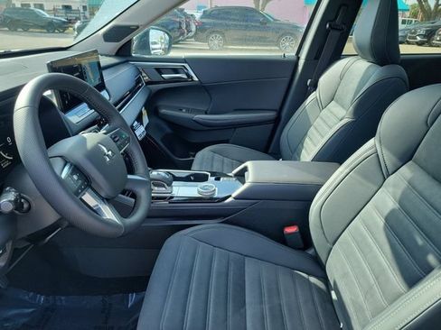 New 2026 Mitsubishi Outlander SE FWD image 21
