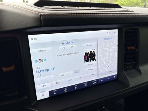 Certified 2024 Ford Bronco Badlands AWD/4WD image 32