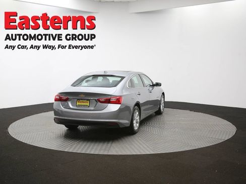 Used 2024 Chevrolet Malibu LT image 39