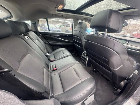 Used 2011 BMW 550i Gran Turismo xDrive image 25