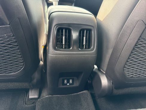 Used 2022 Hyundai Santa Cruz Limited image 39